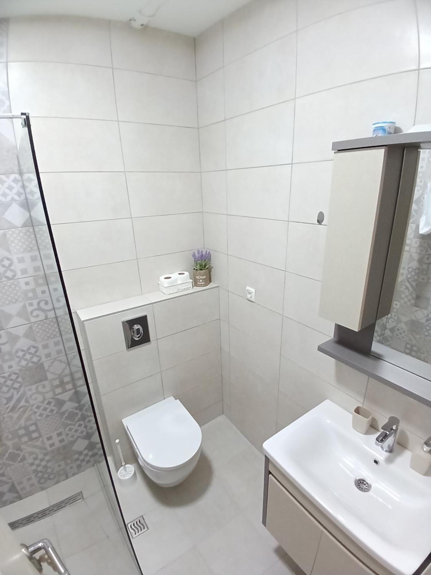 Apartments Tiha Noc קוטור מראה חיצוני תמונה