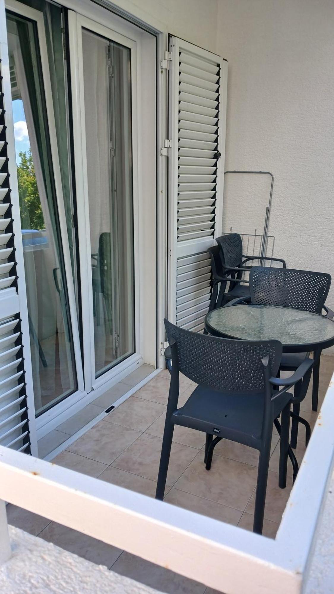 Apartments Tiha Noc קוטור מראה חיצוני תמונה